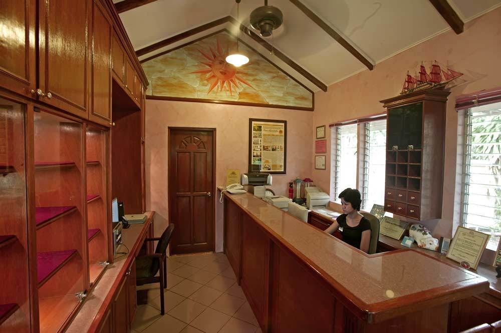 Sun Apartelle Panglao Buitenkant foto