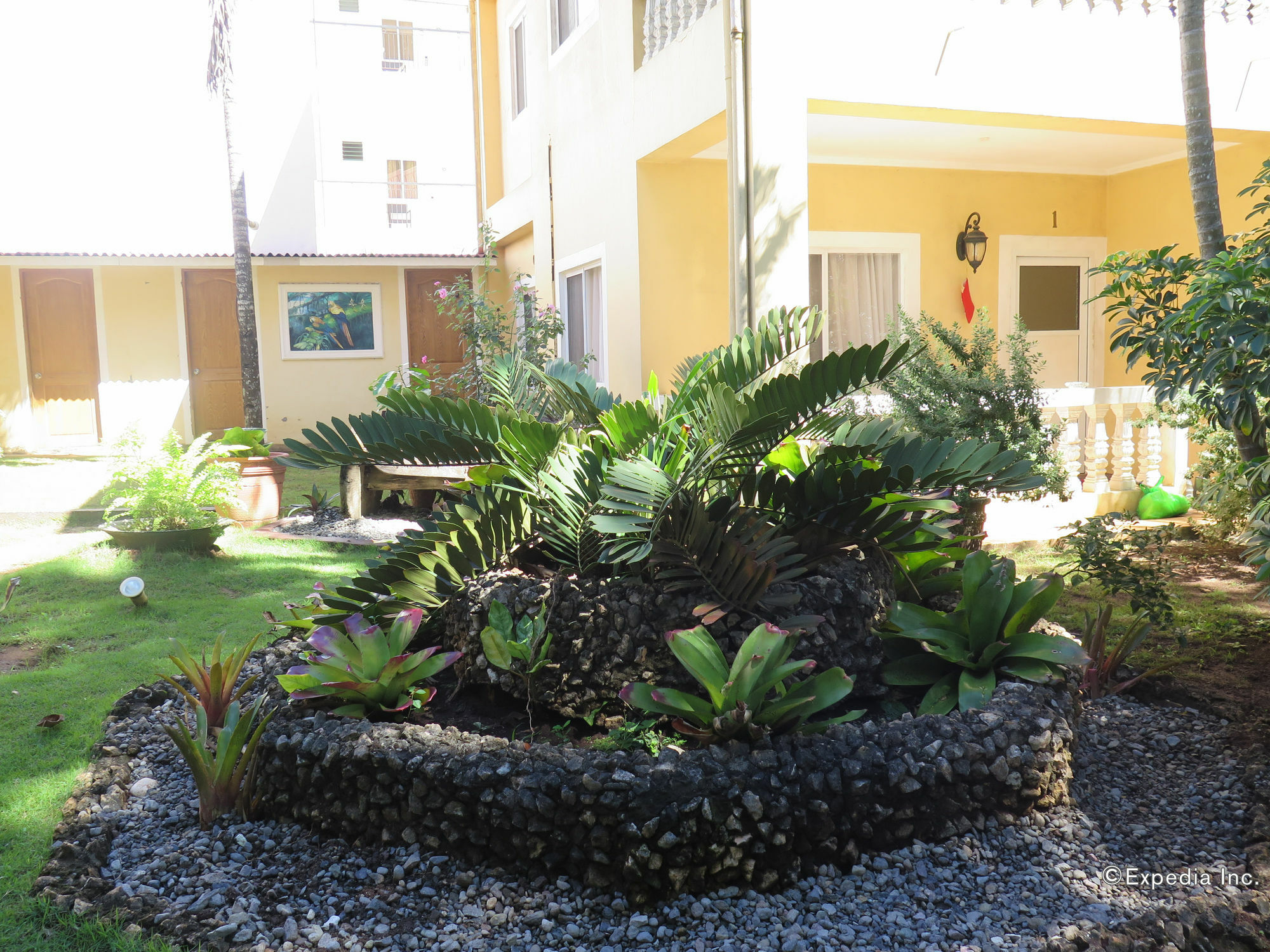 Sun Apartelle Panglao Buitenkant foto